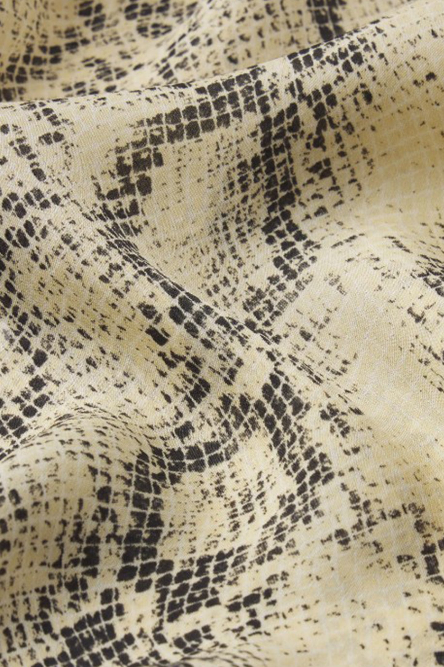 The Snake Gillian Top