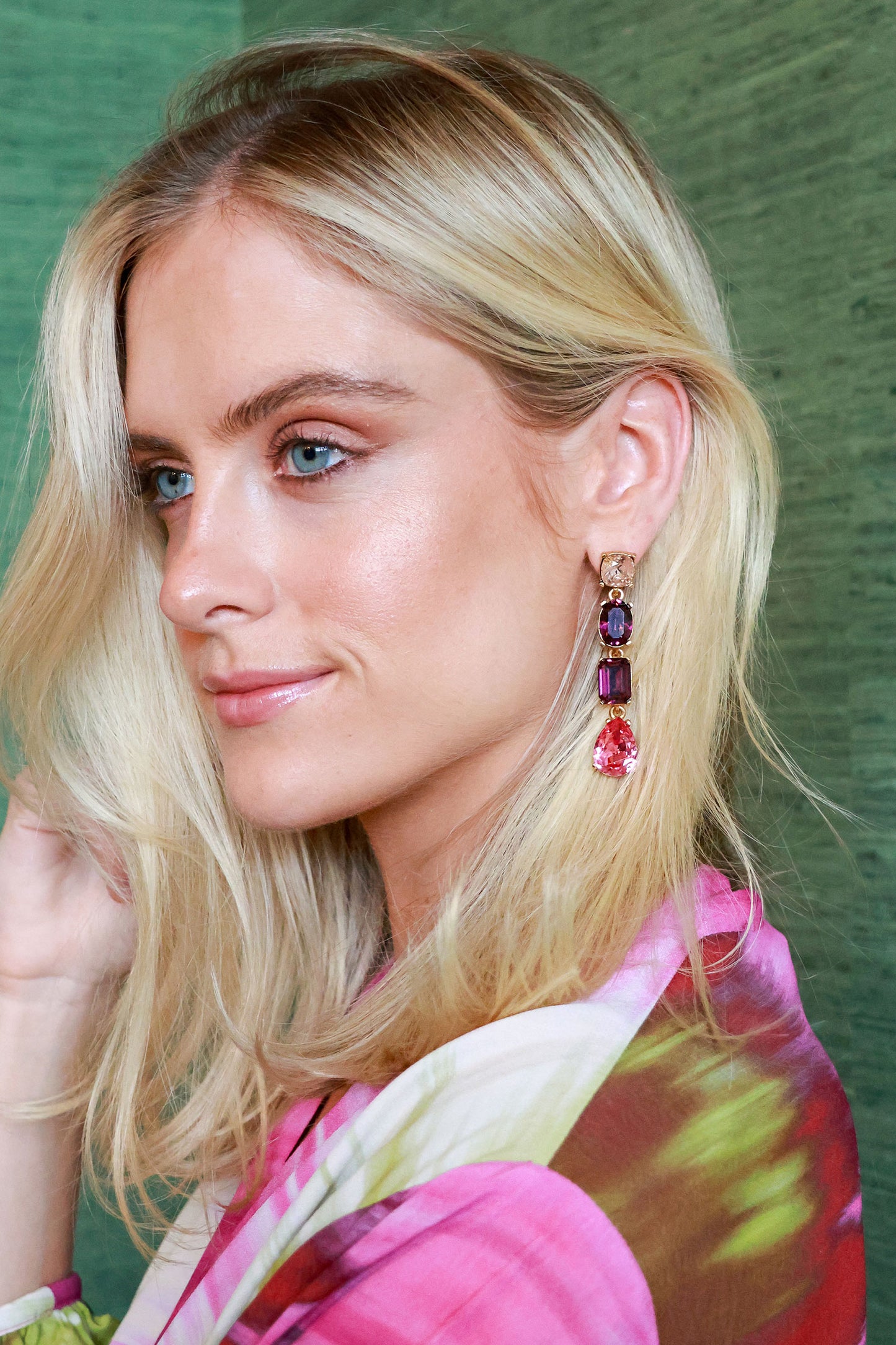 Large Gallery Earring