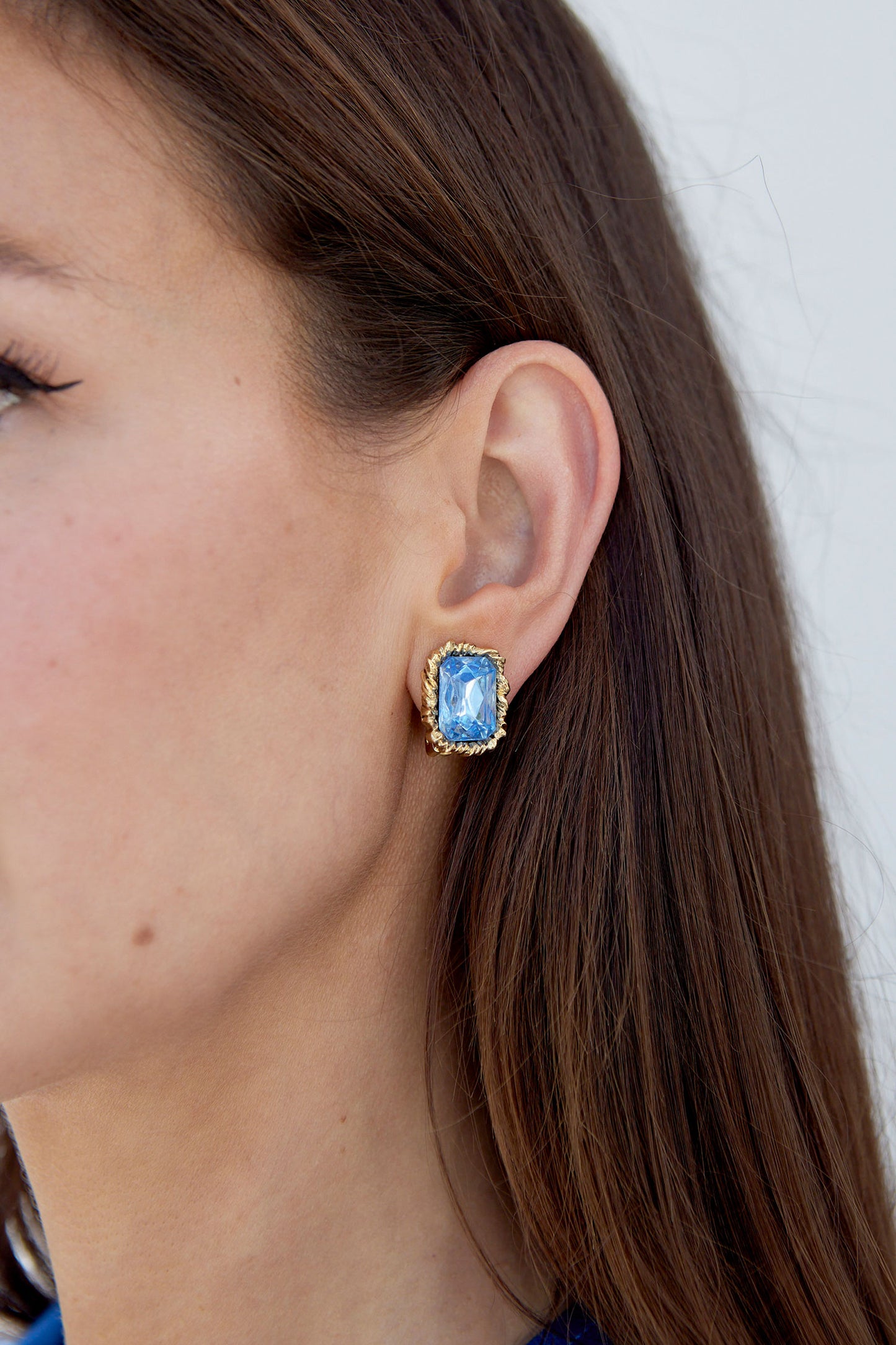 Lintzer Button Earring