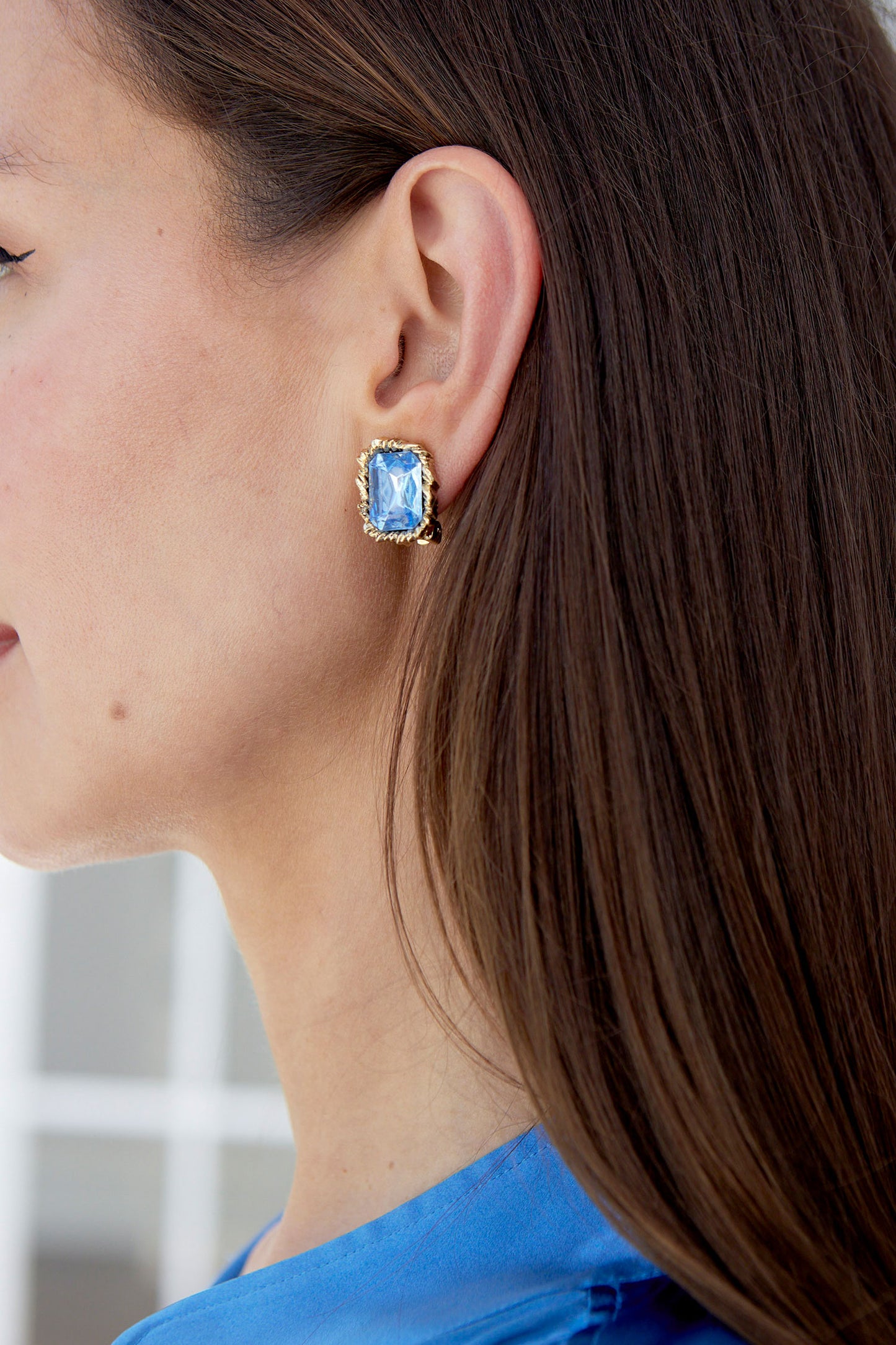Lintzer Button Earring