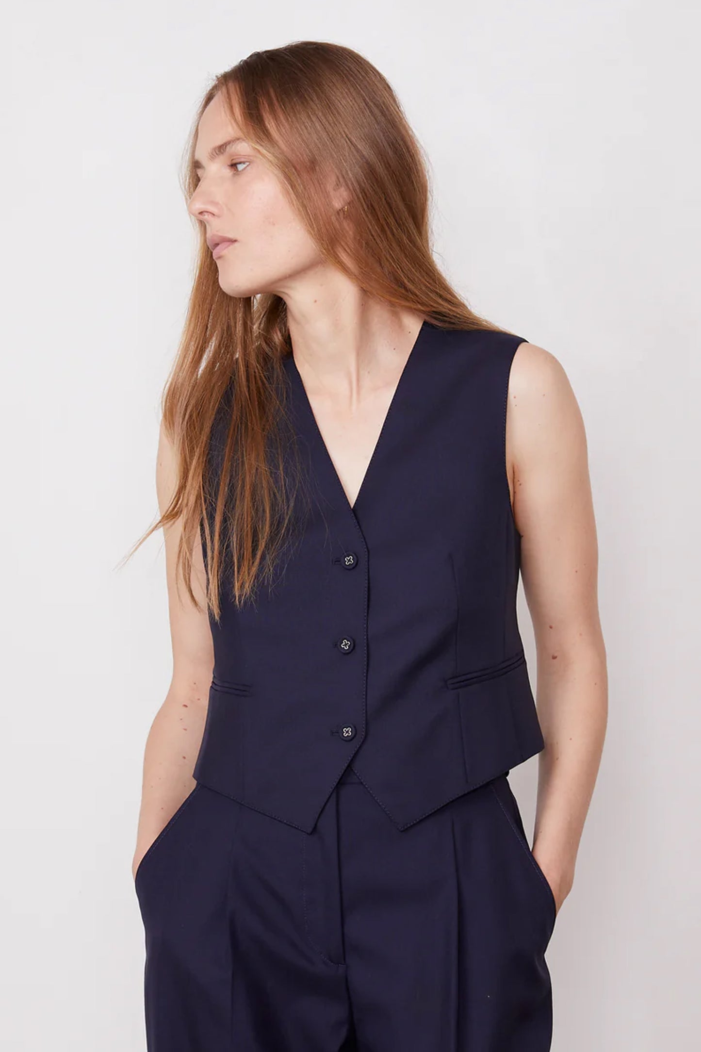 Cleore Vest