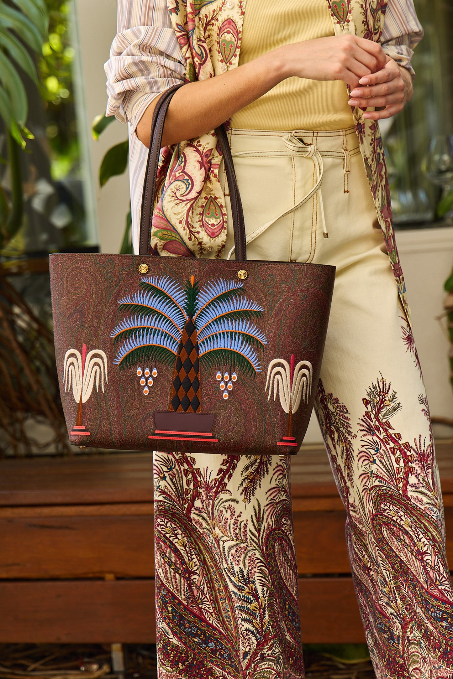 Medium Arnica Tote Bag
