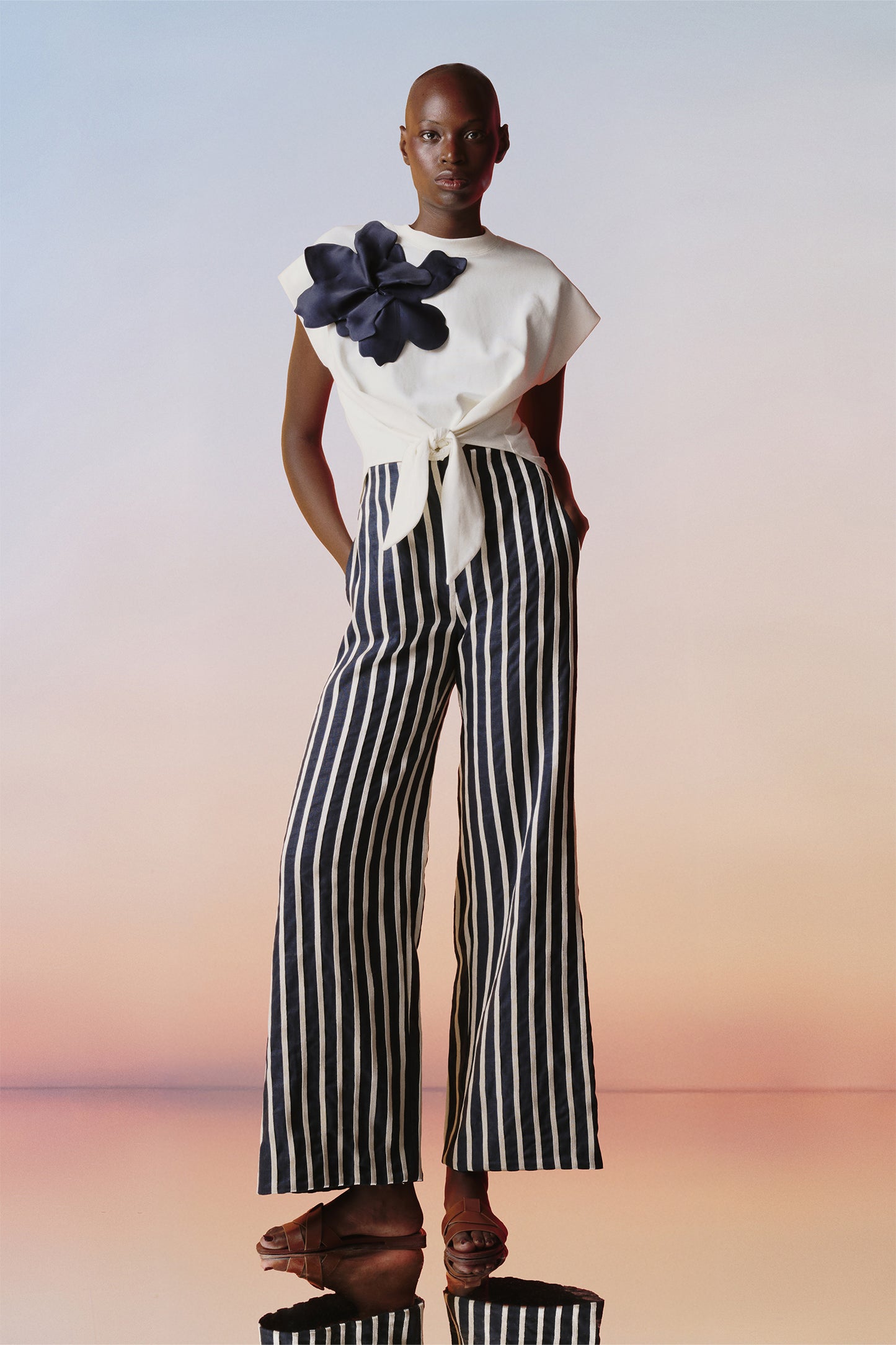 A ti Vamos Embroidered Pants