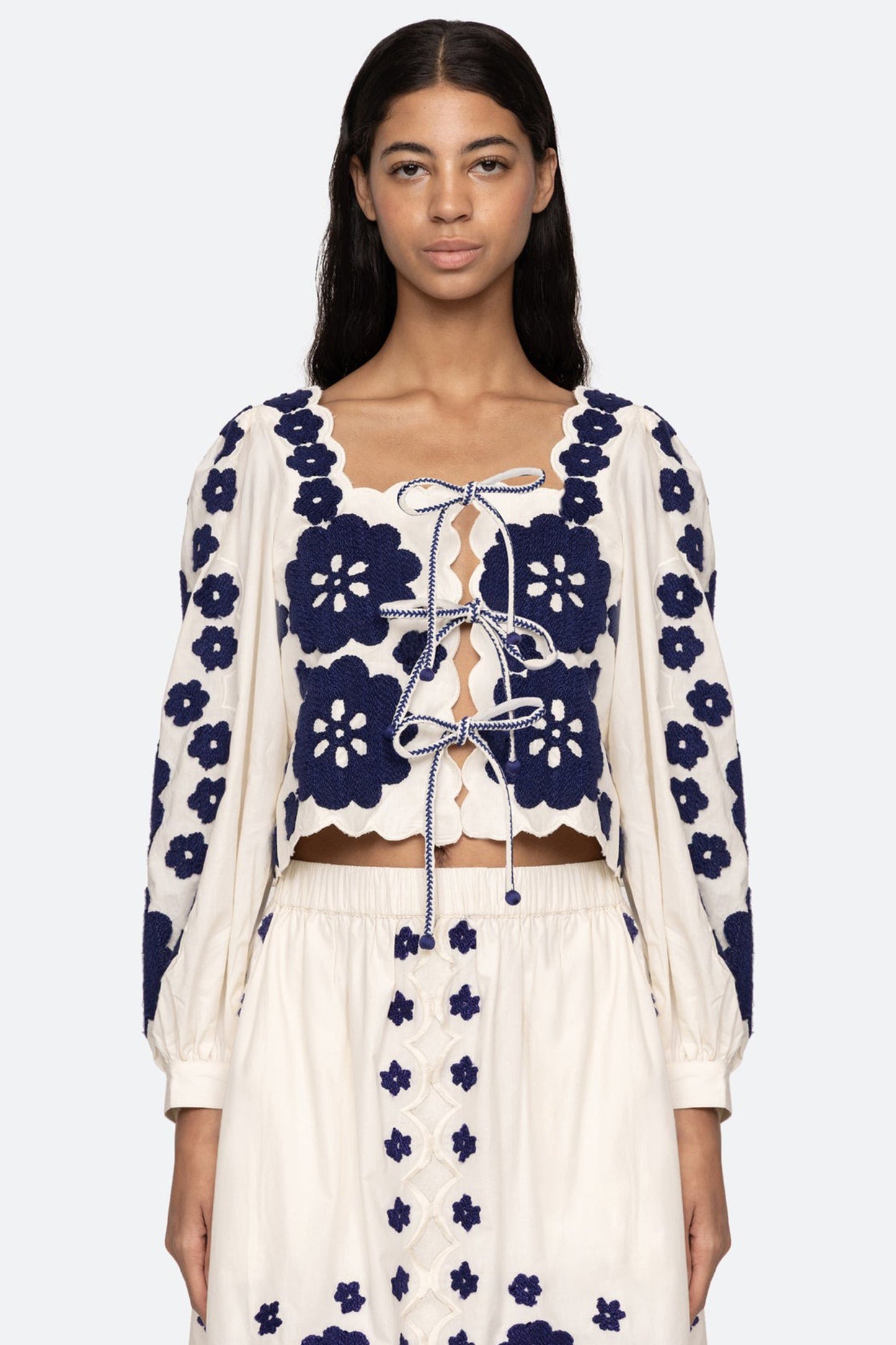 Catrine Applique L/SLV Top