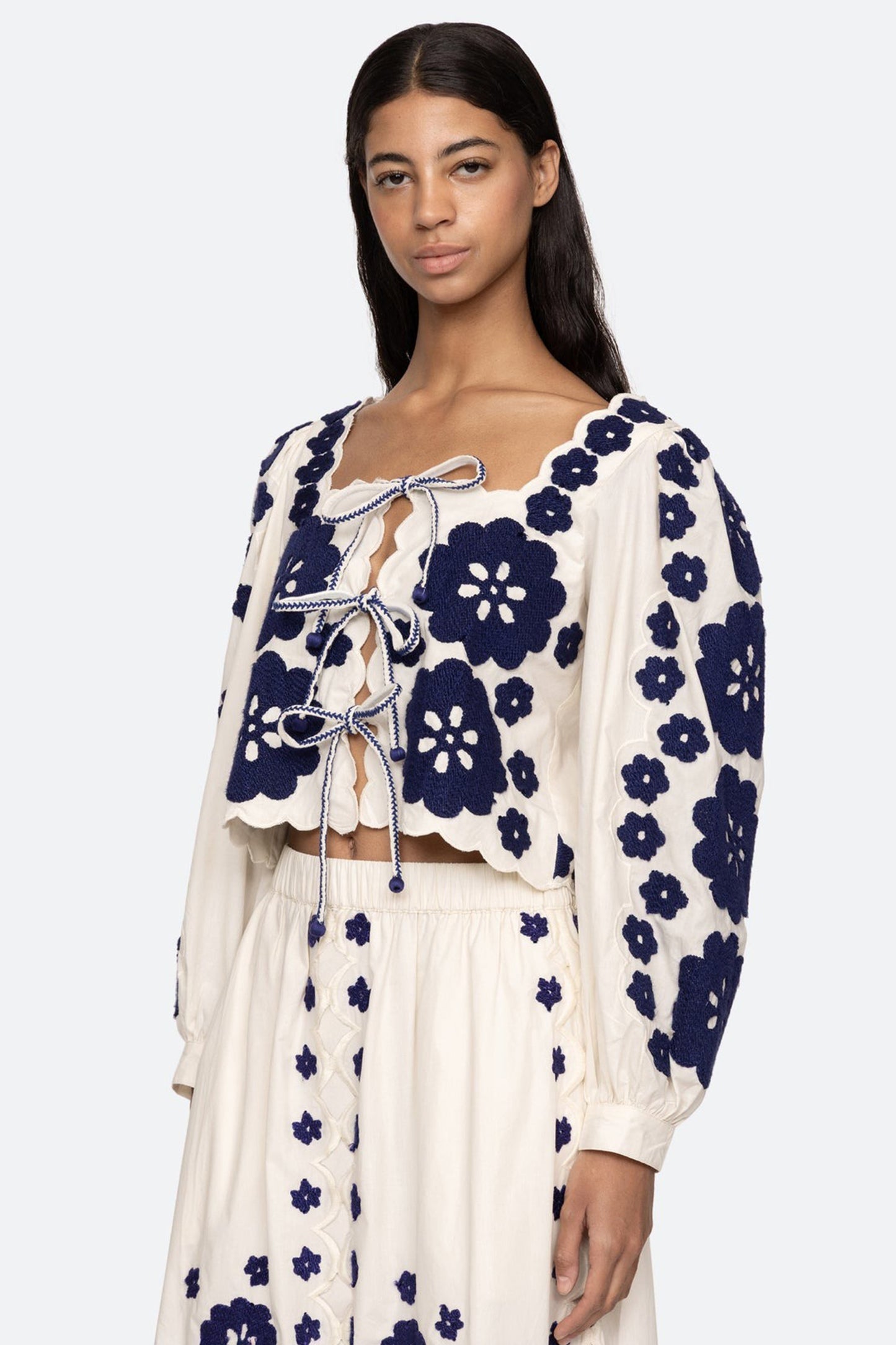 Catrine Applique L/SLV Top