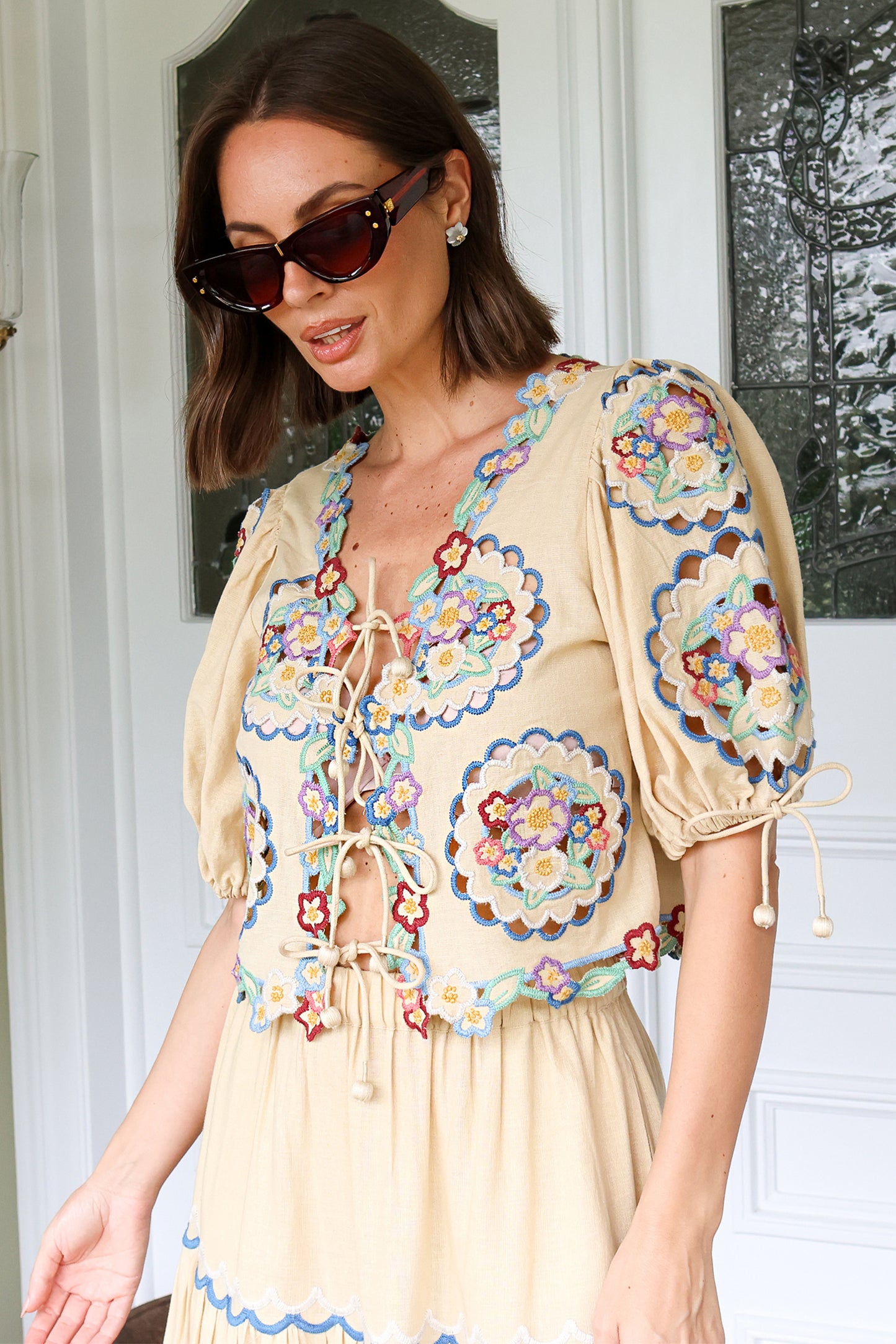 Melinda Embroidery S/SLV Top