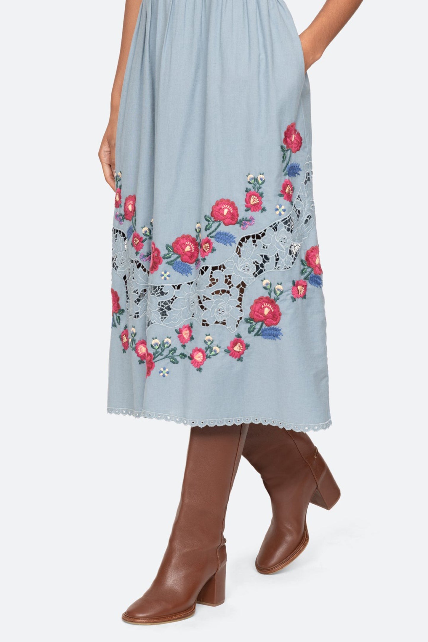 Rosaline Embroidery S/SLV Midi Dress