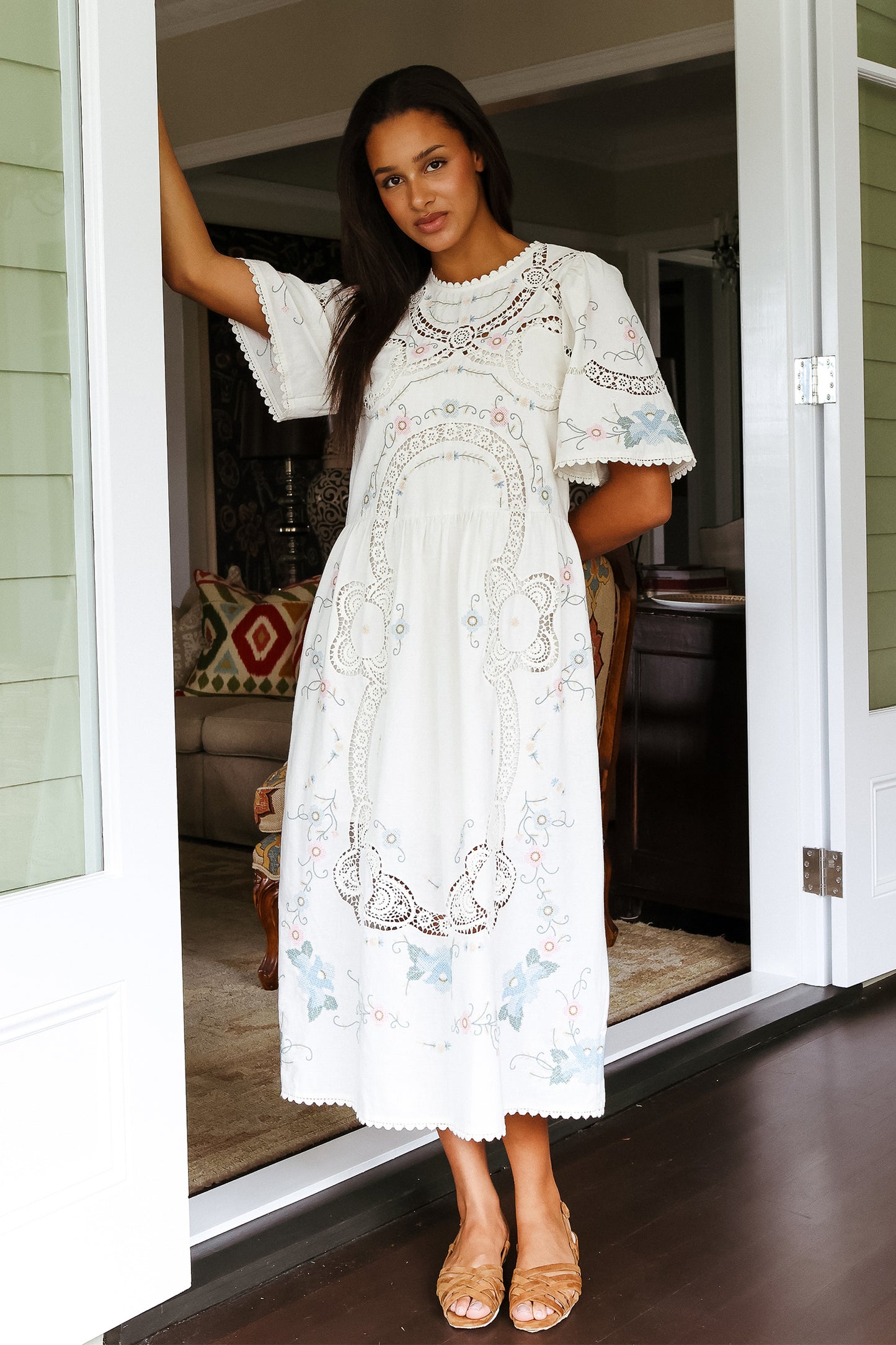 Vesna Embroidery S/SLV Dress