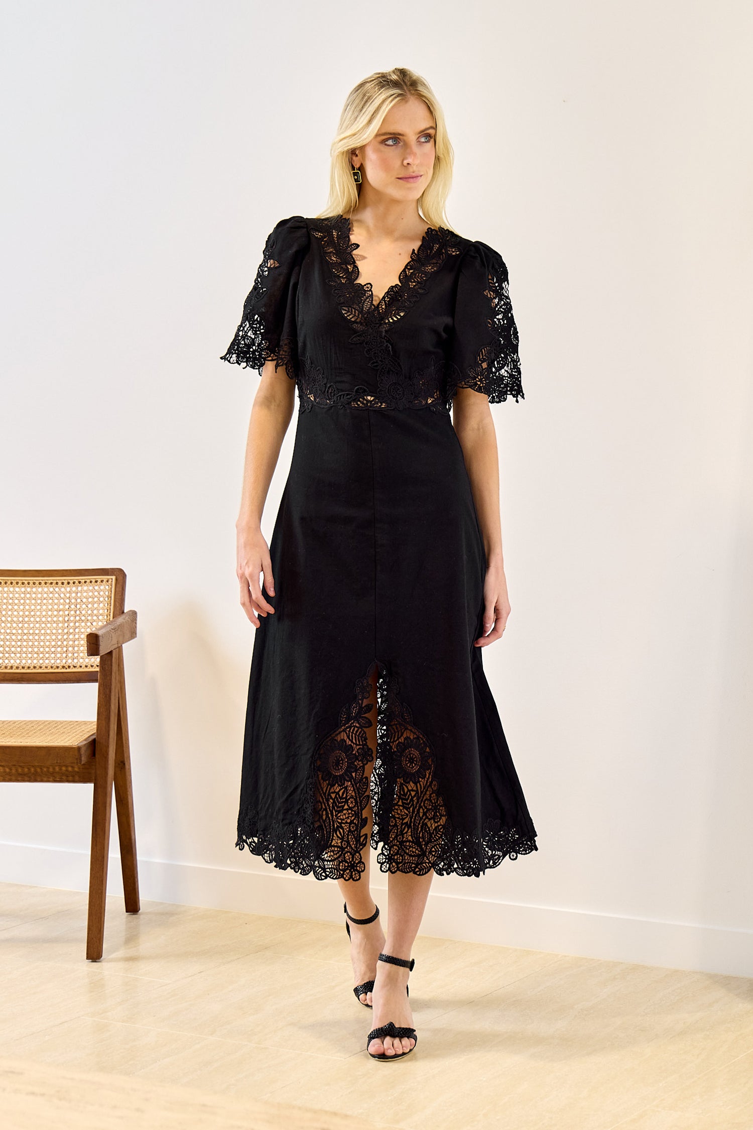 Marcella Lace S/SLV Dress – Samantha Ogilvie Marcella Lace S/SLV Dress – Samantha Ogilvie