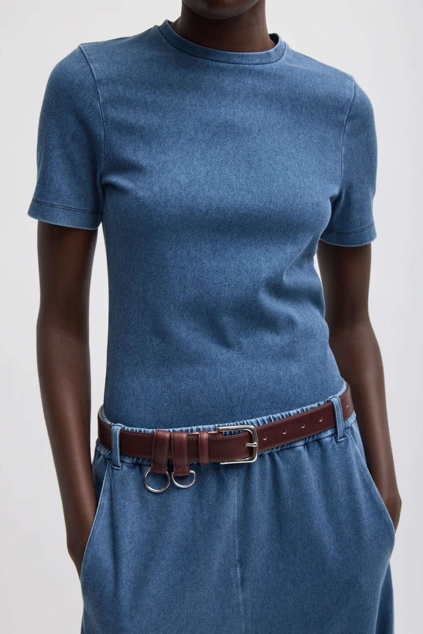 Classic Ring Hardware Leather Belt