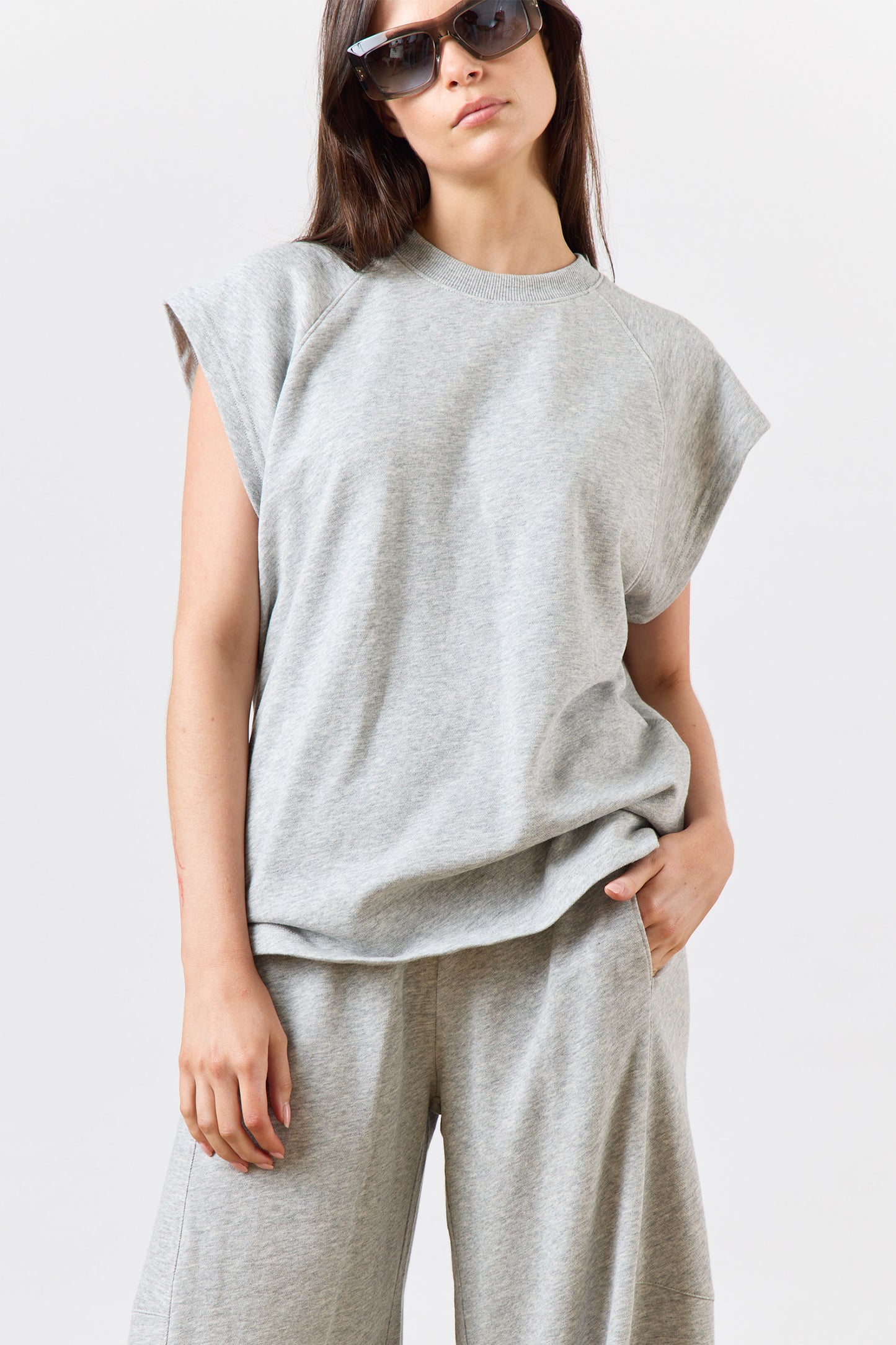 Light Weight Sweatshirting Sleeveless Easy Top