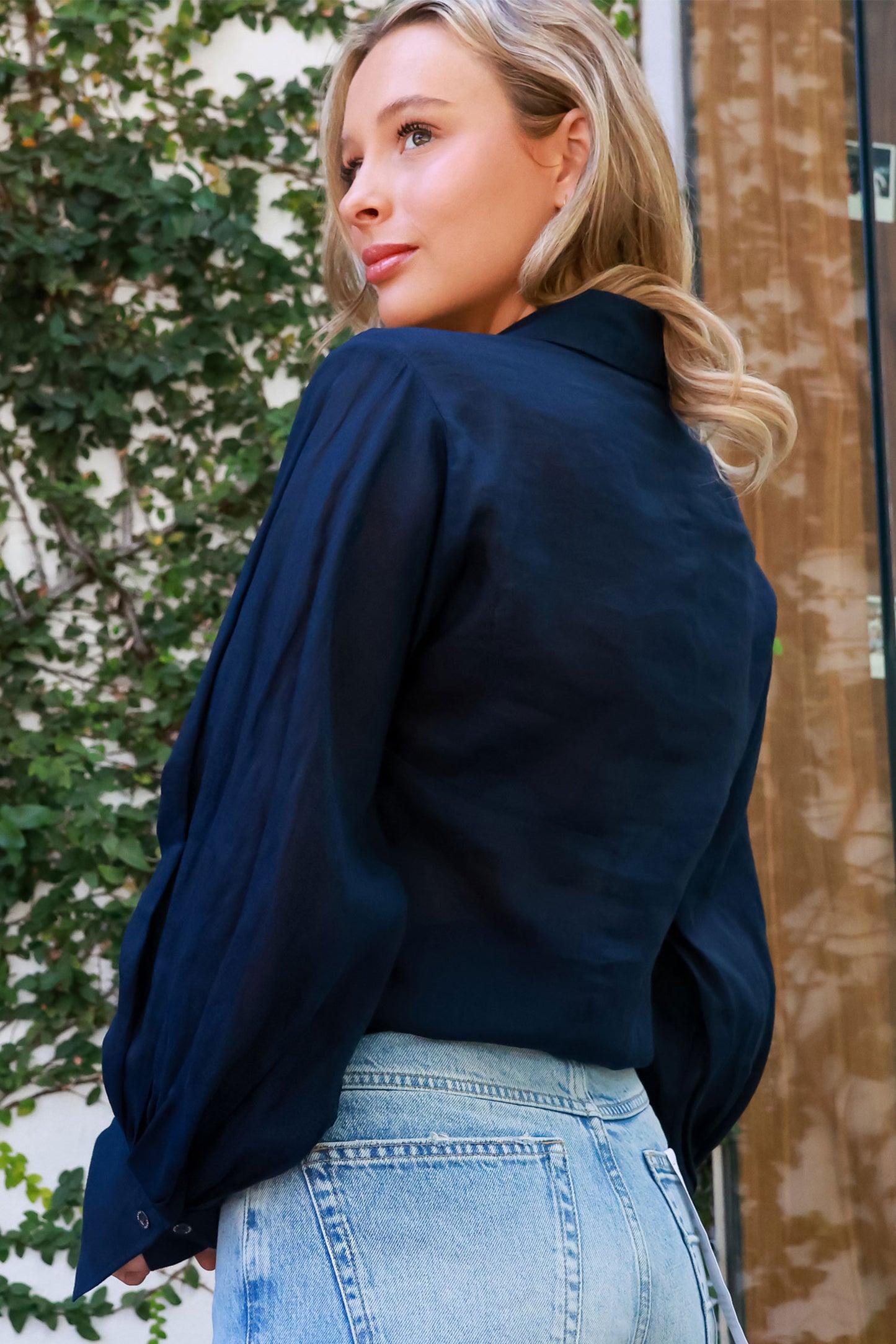 Keyhole Popover