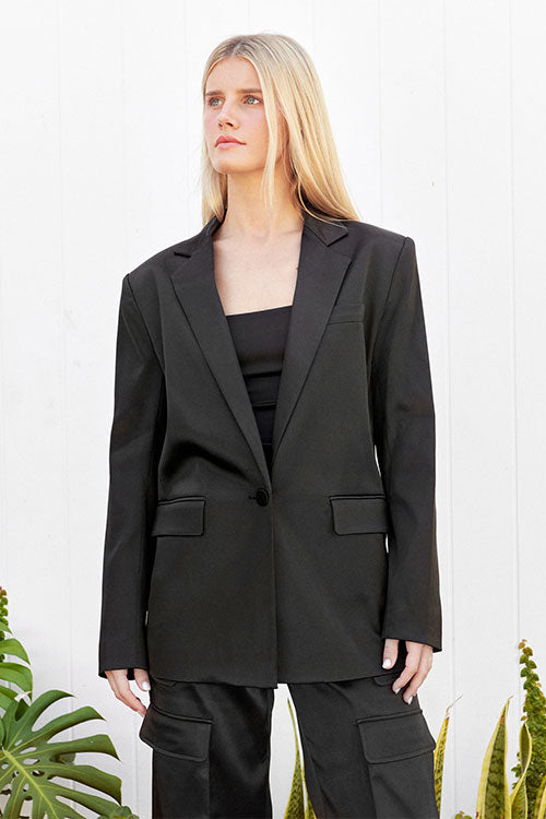 Strong Shoulder Blazer