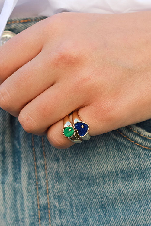 Mini Oval Signet Ring