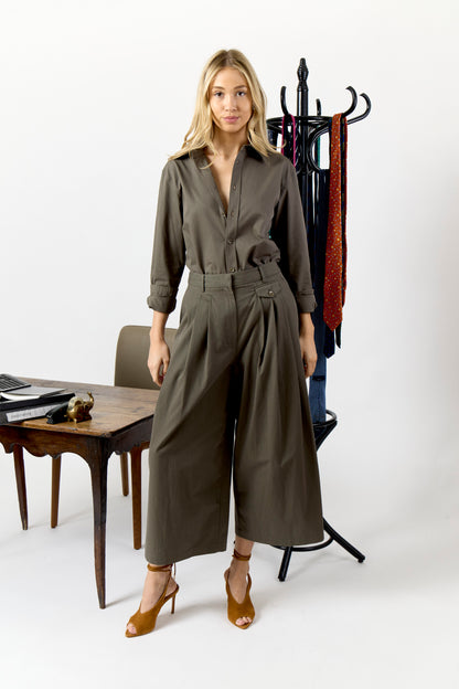 Bio Twill Triple Pleat Cropped Pant