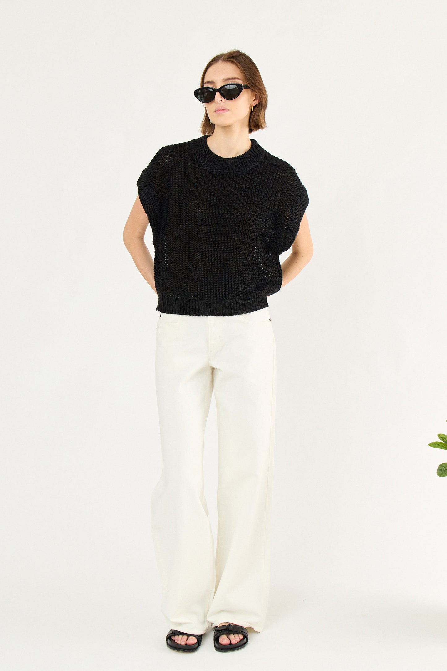 Oliva Linen Vest