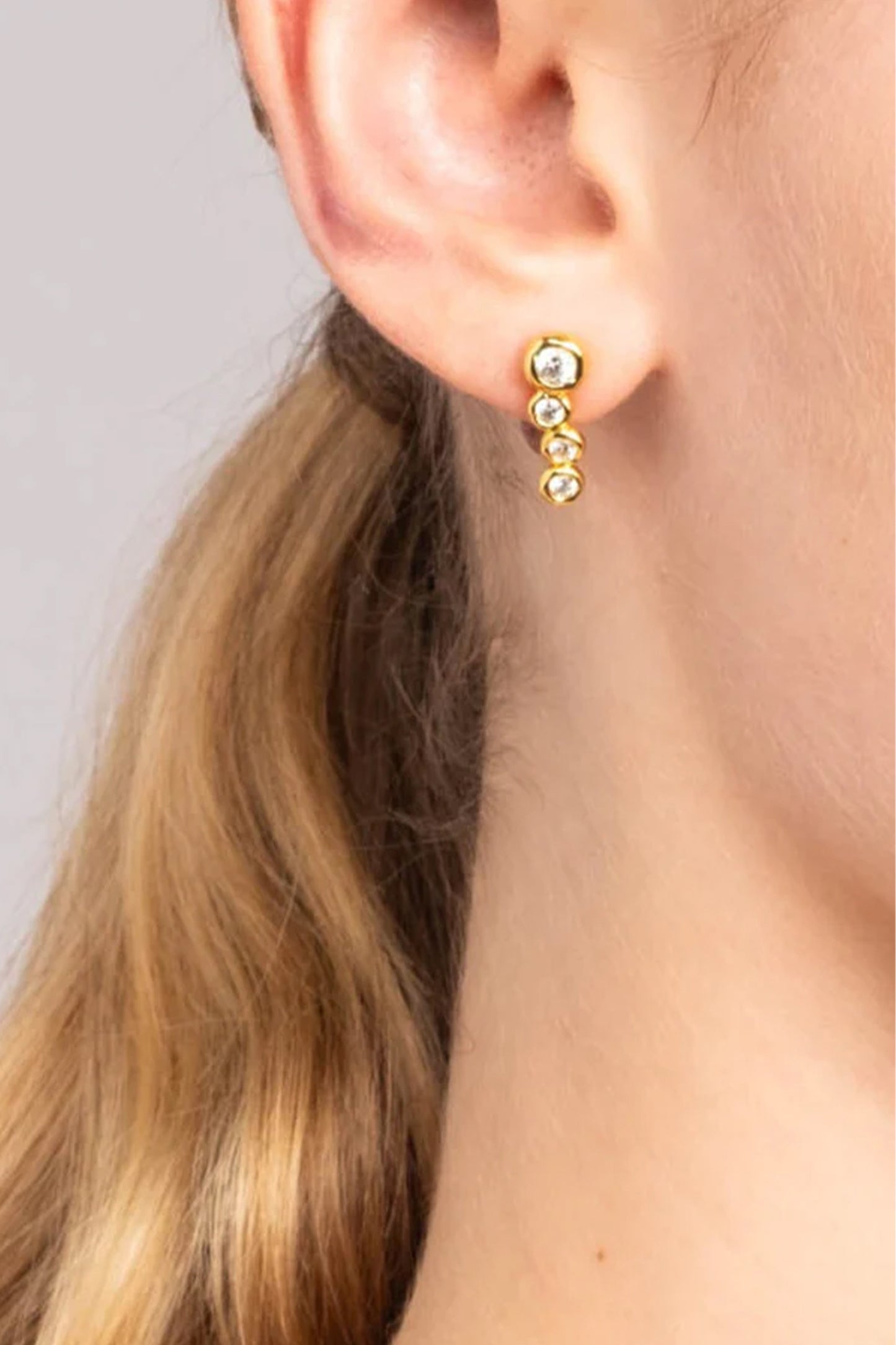 Asterales Bar Earring