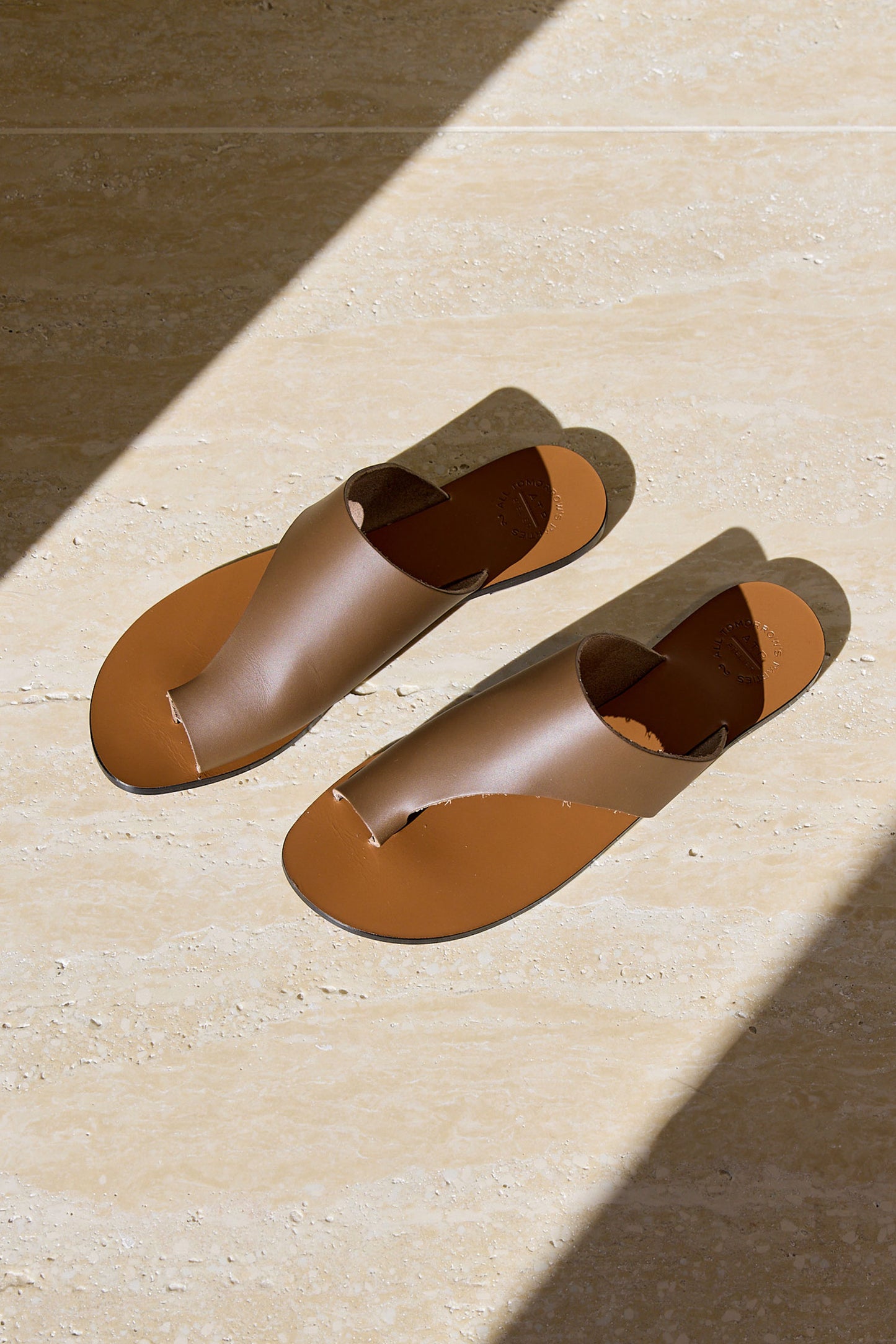 Rosa Cutout Slides