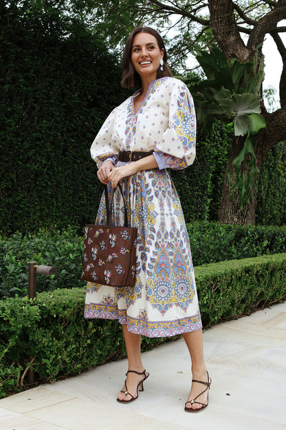 Essential Small Embroidery Arnica Bag