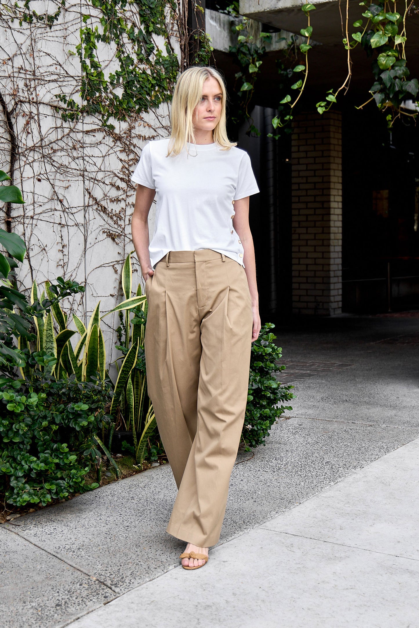 Pleated Wide Leg Pant