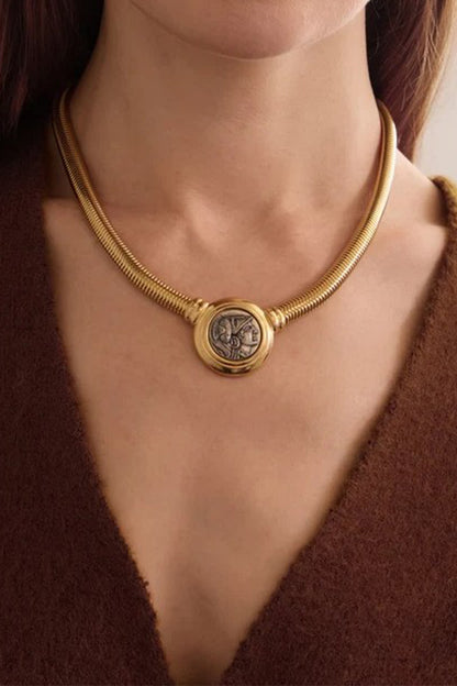 Antonia Necklace