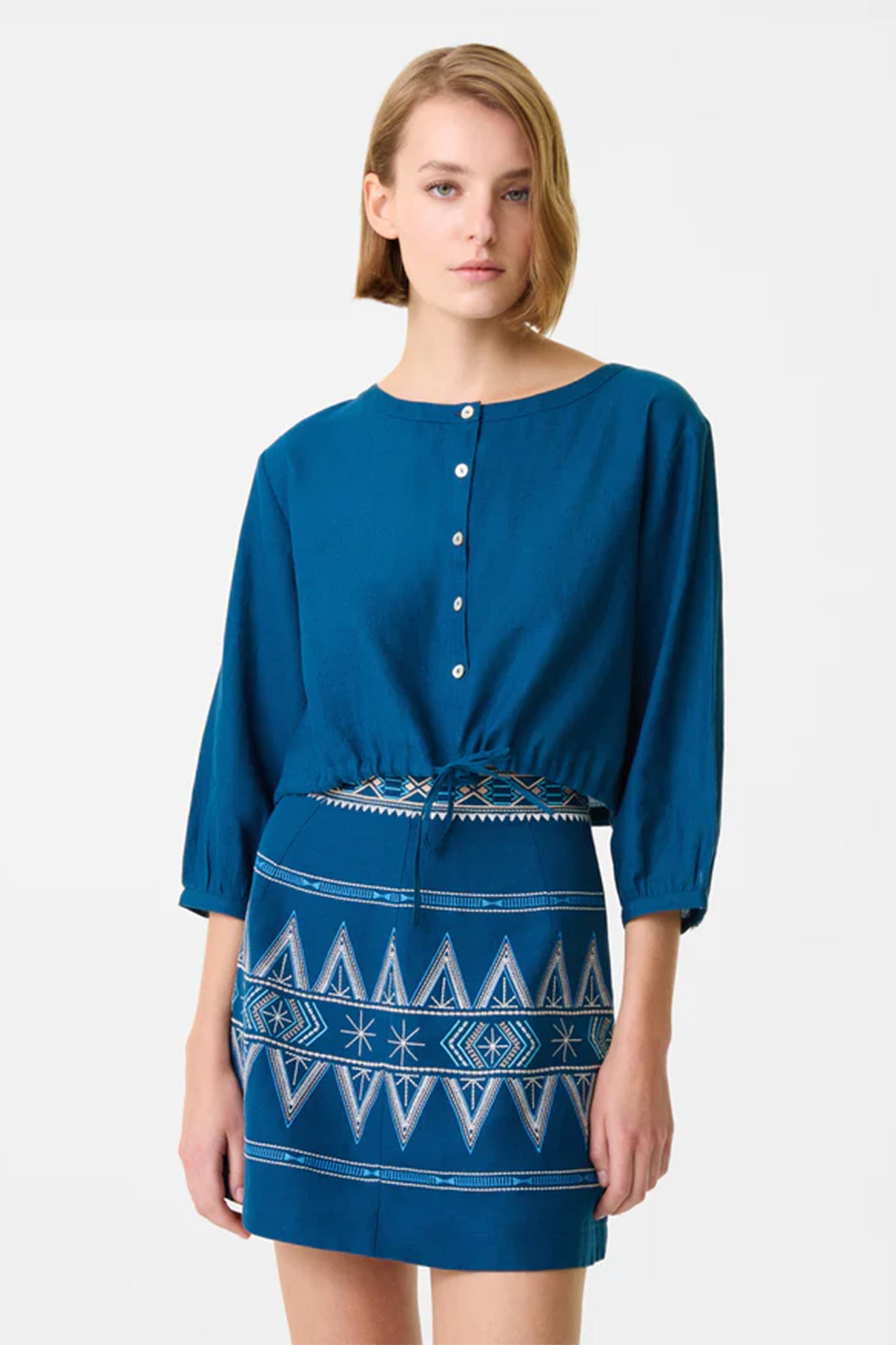 New Jinny Ballerina Embroidery Top