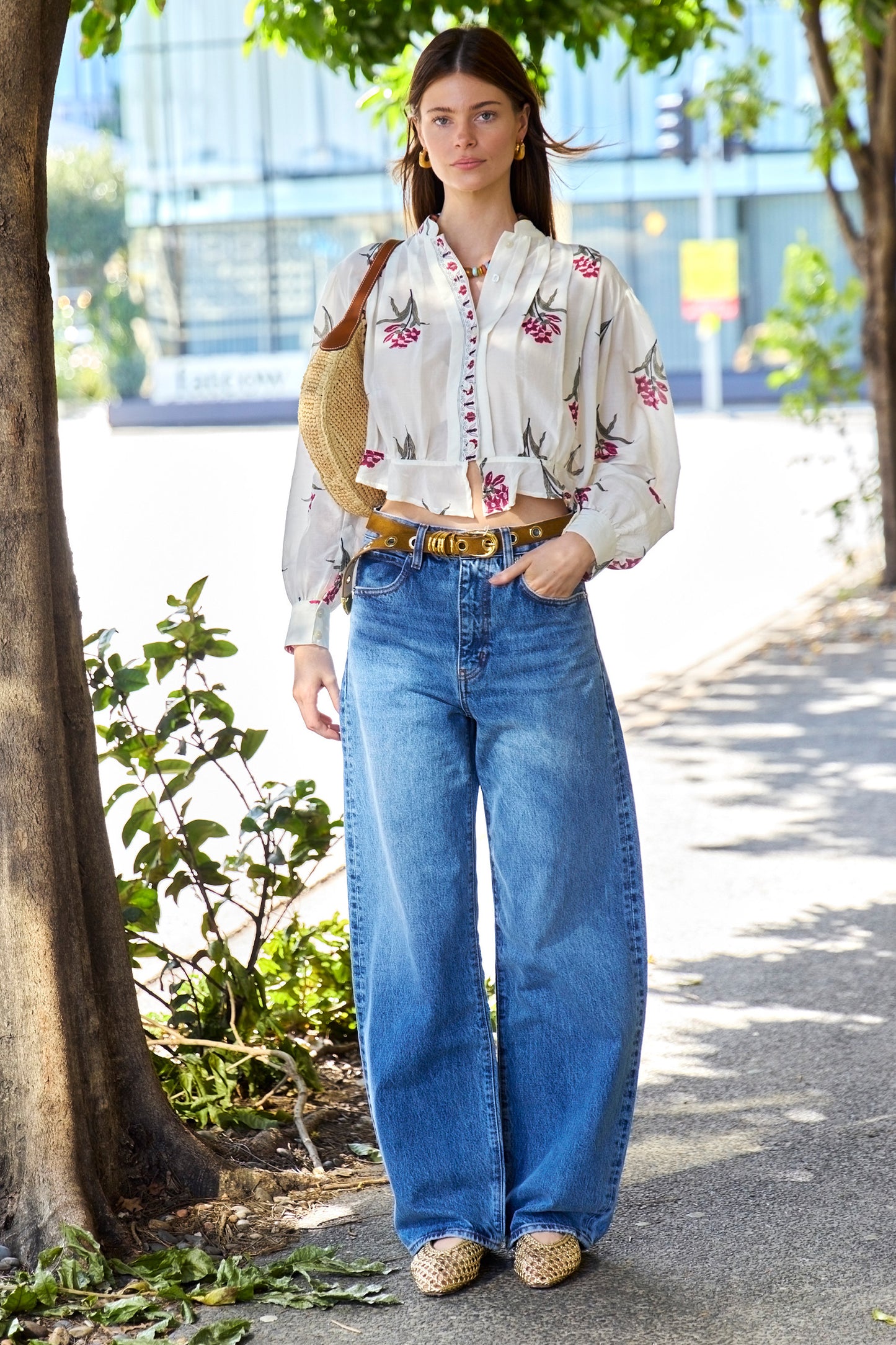 The Bow Jean