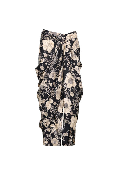 Silent Tension Skirt