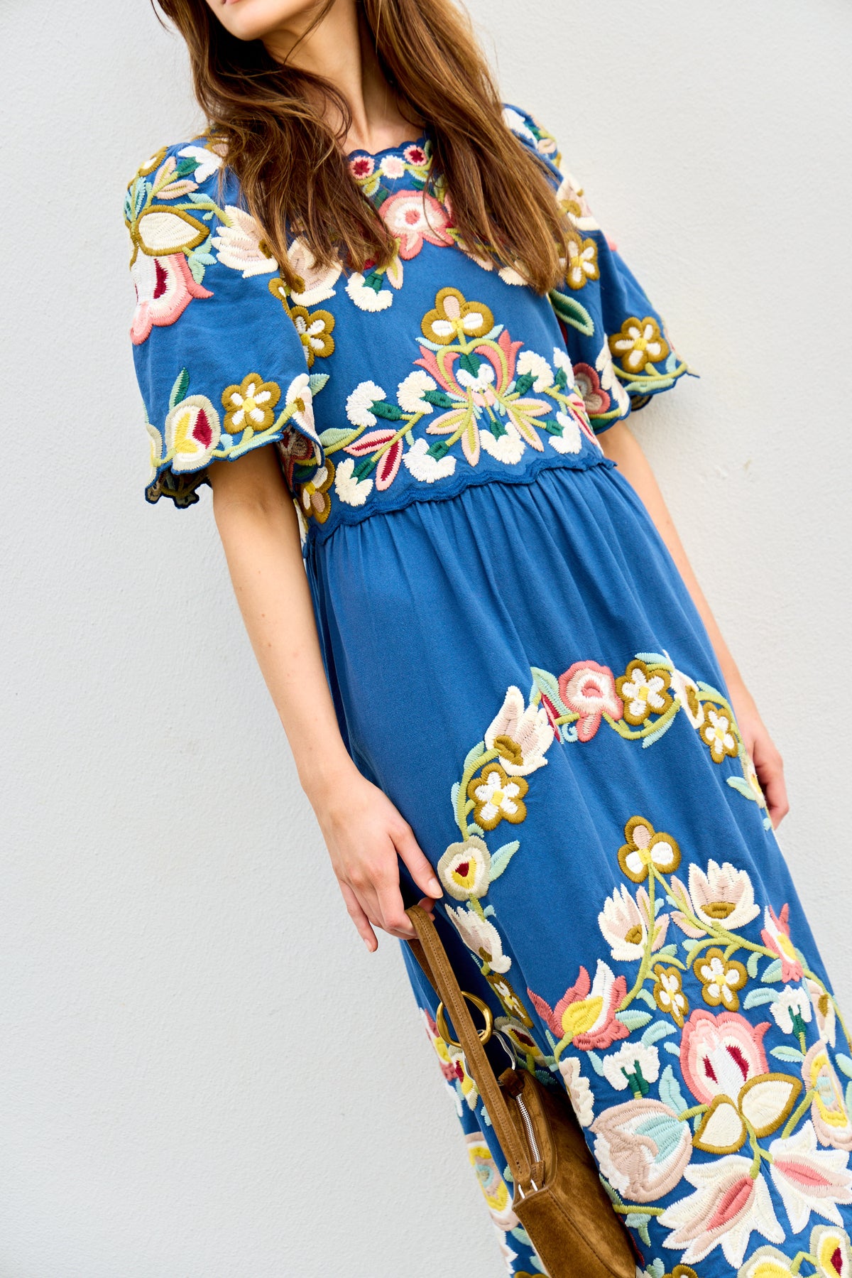 Wilhelminia Embroidered S/SLV Midi Dress