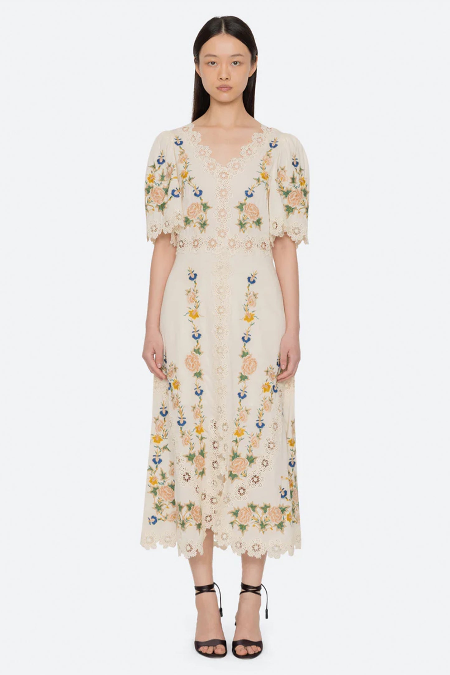 Adonna Emb S/Slv Midi Dress