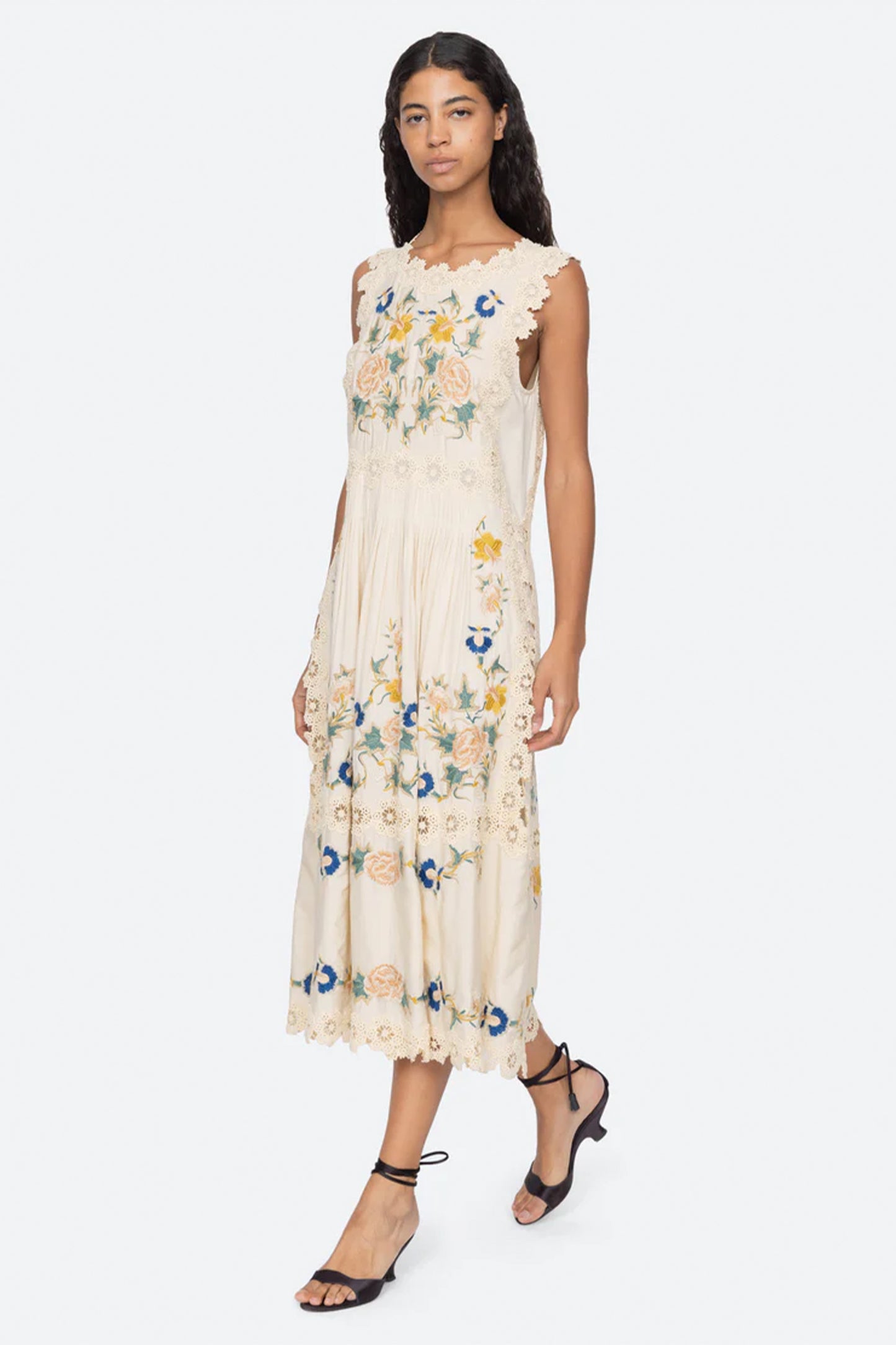 Adonna Emb Slvless Midi Dress