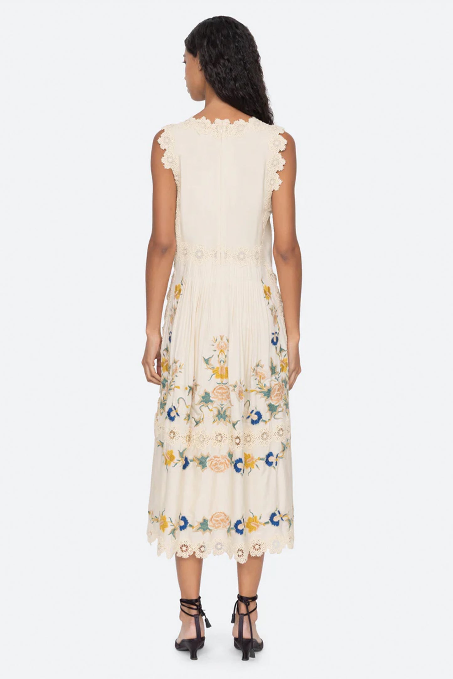 Adonna Emb Slvless Midi Dress