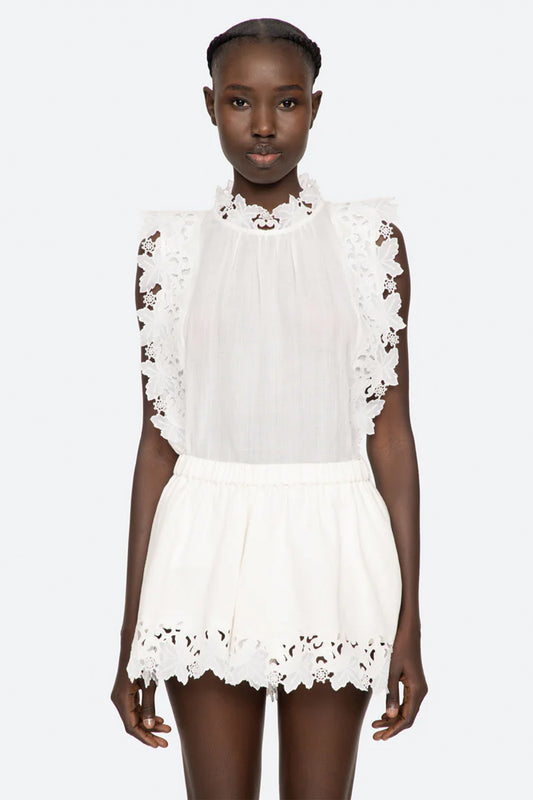 Eleannora Emb Slvless Top