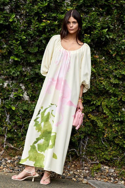 Romantic Voluminous Sleeve Dress