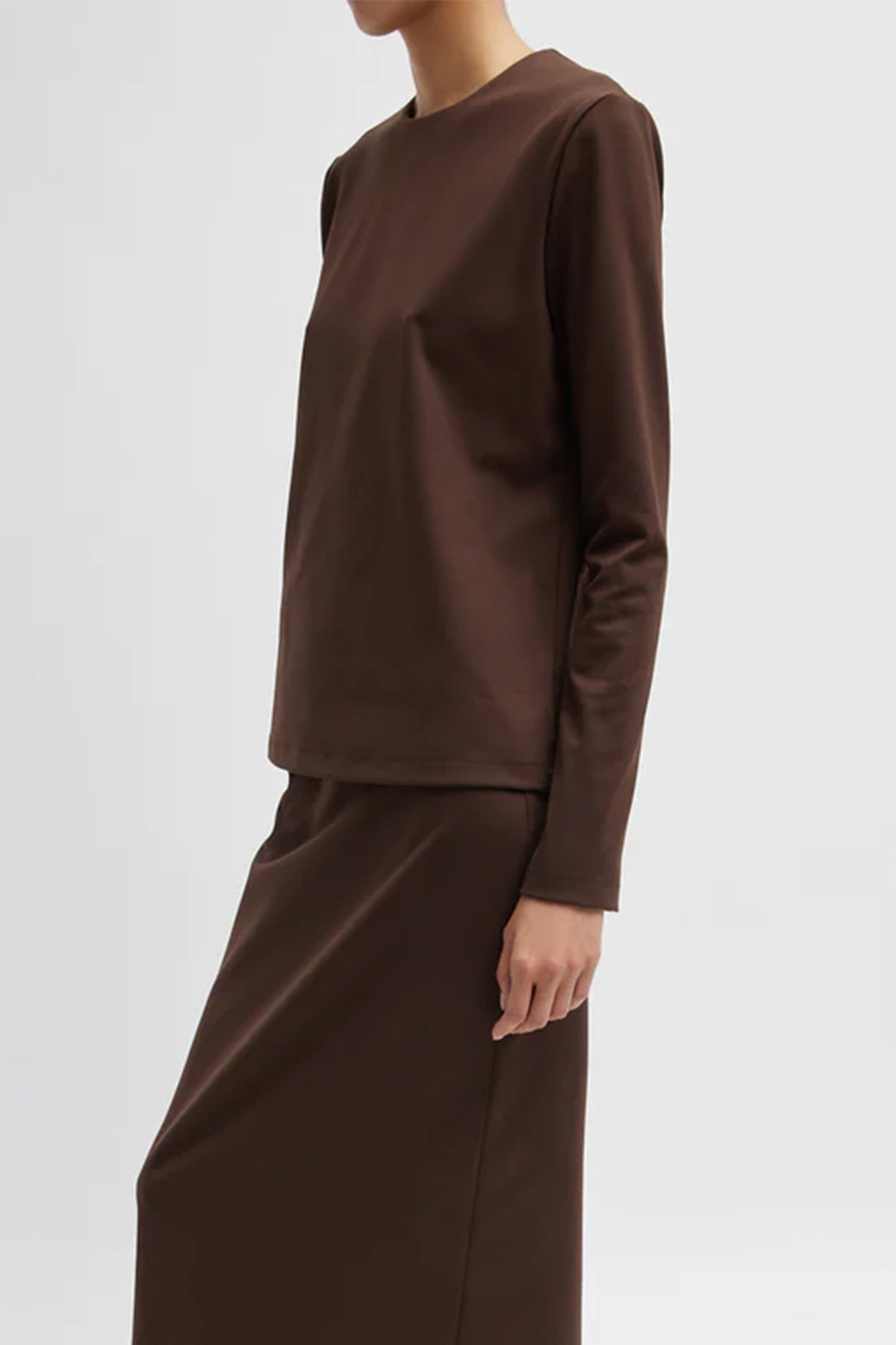 Compact Ultra Stretch Knit Long Sleeve Slim Top
