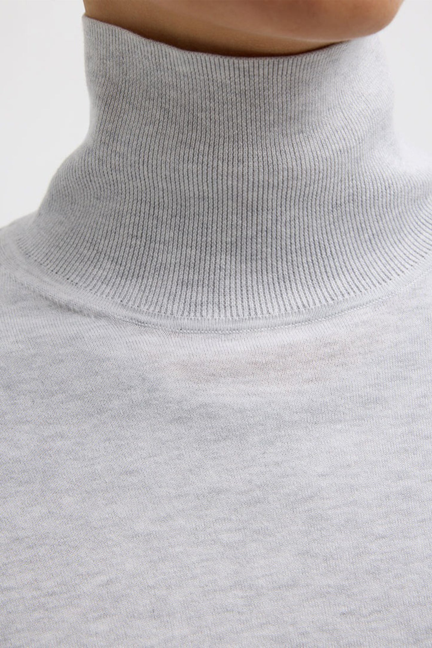 Perfect Mens T Neck Pullover