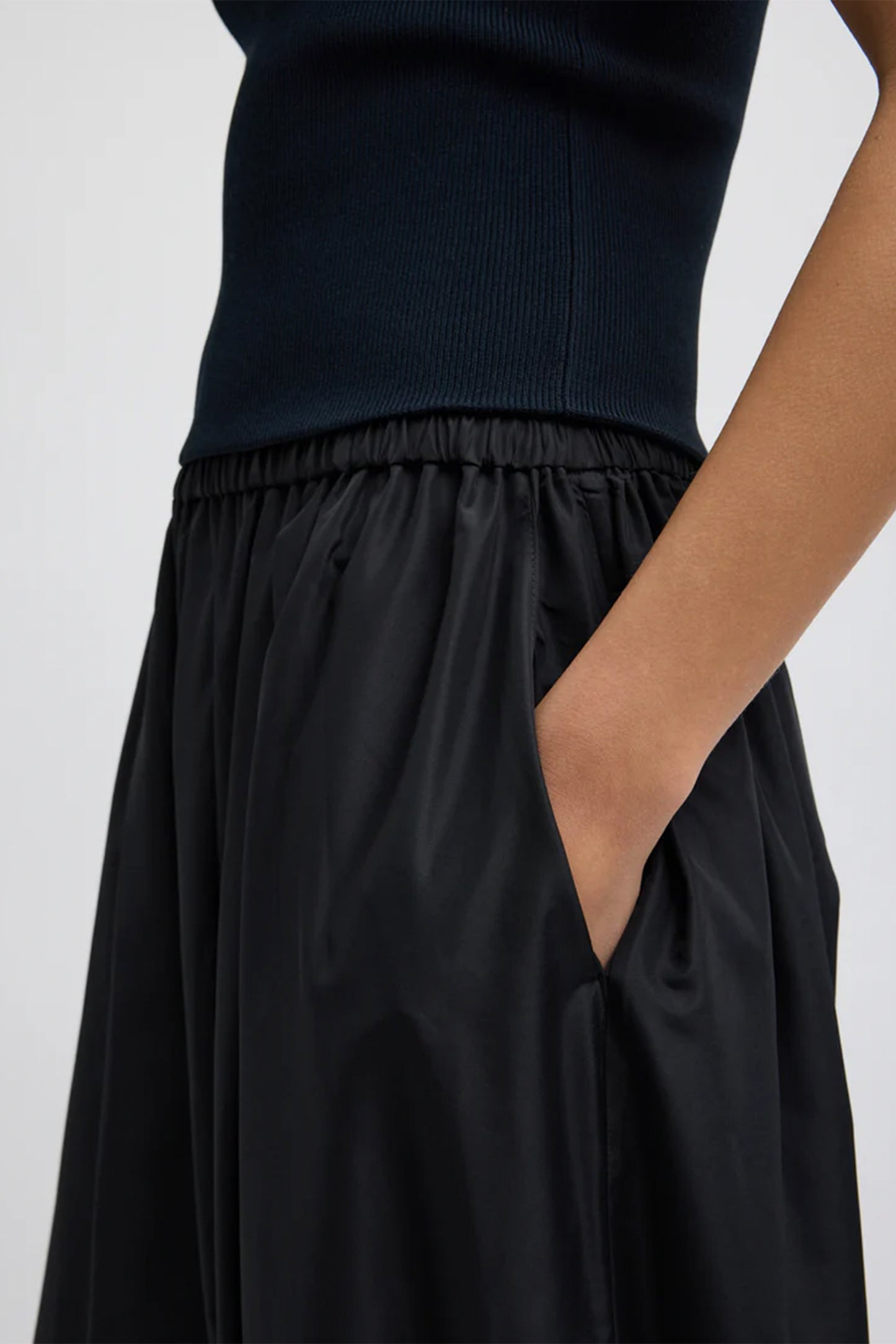 Summer Nylon Zeppelin Pant