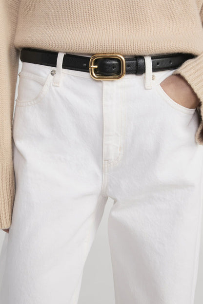The Rounded Buckle Belt