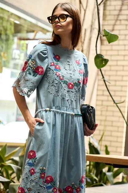 Rosaline Embroidery S/SLV Midi Dress