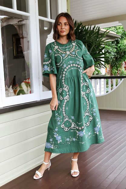 Vesna Embroidery S/SLV Dress