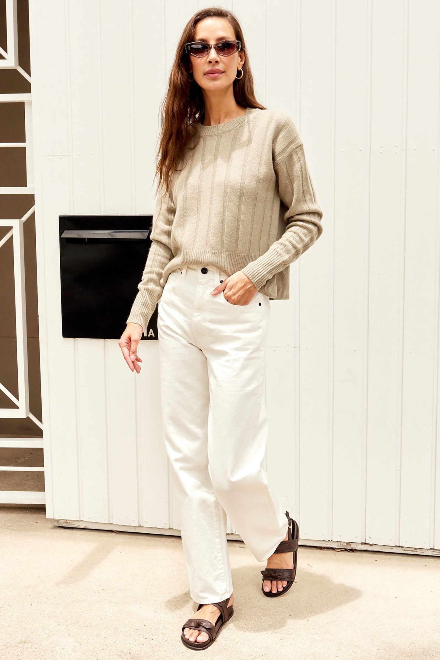 Round Neck Ribbed Cashmere Sweater